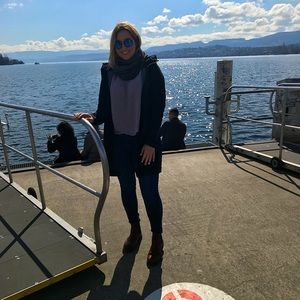 Meet your Posher, Mackenzie